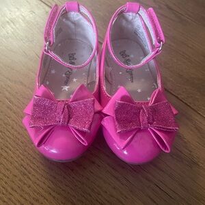 Toddler girl shoes. Self Esteem brand. Hot pink! Size 5.